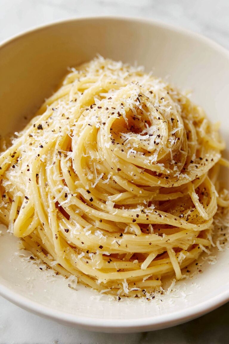 Easy Cacio e Pepe Pasta Recipe